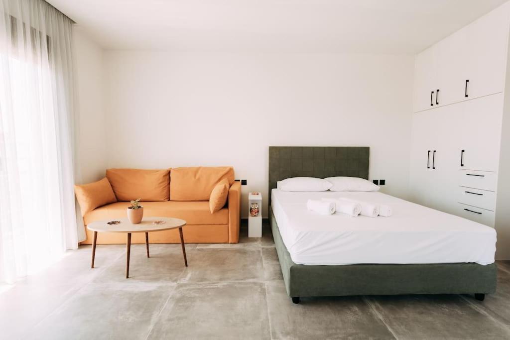 Glamorous Studio Near Center Heraklion  Екстер'єр фото